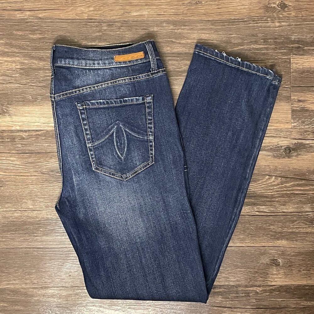 Level 99 Blue Jeans Size 28